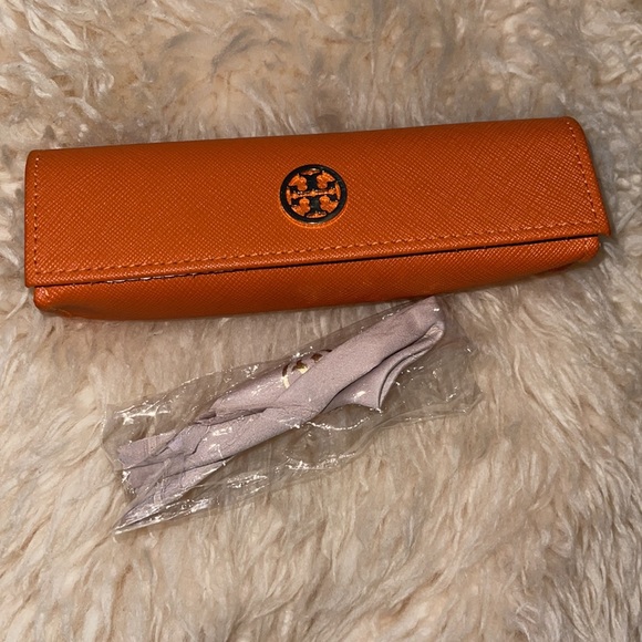 Tory Burch Orange Eyeglass Case with Gold Logo - Picture 11 of 15